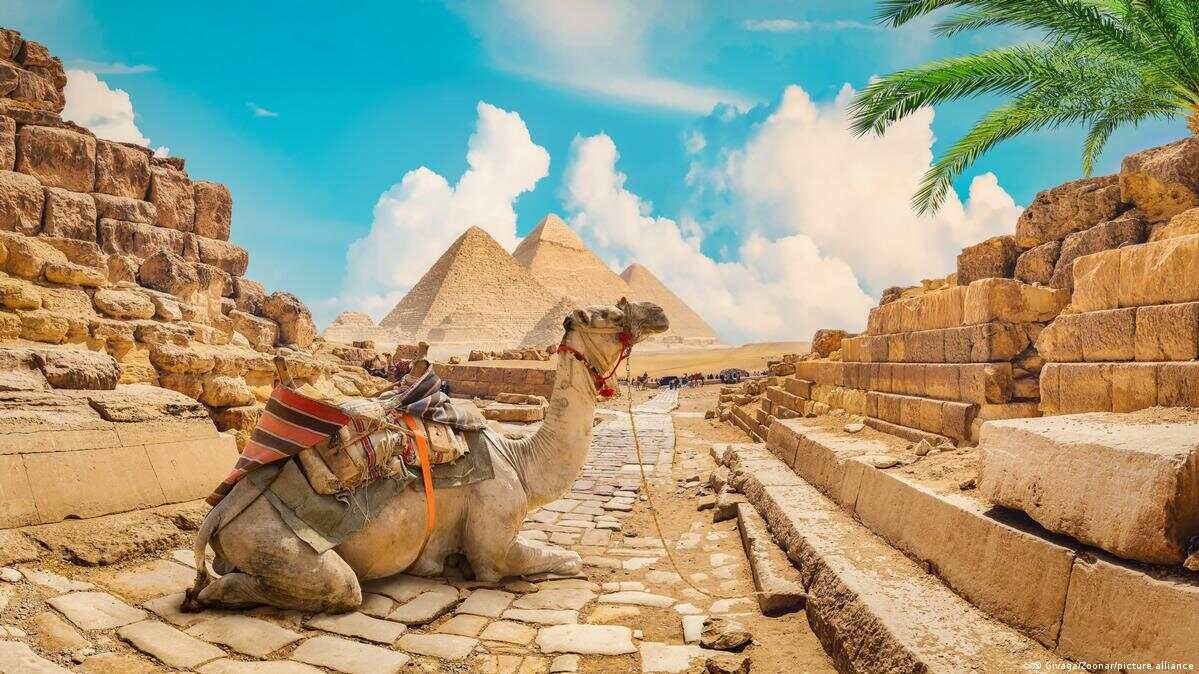 Backpacking Egypt Travel Guide