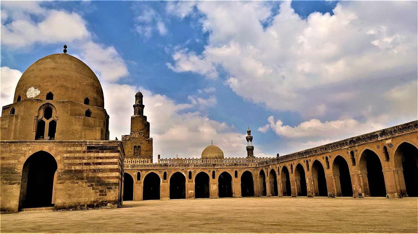 Ibn Tulun Mosque | Egypt Tours Gate